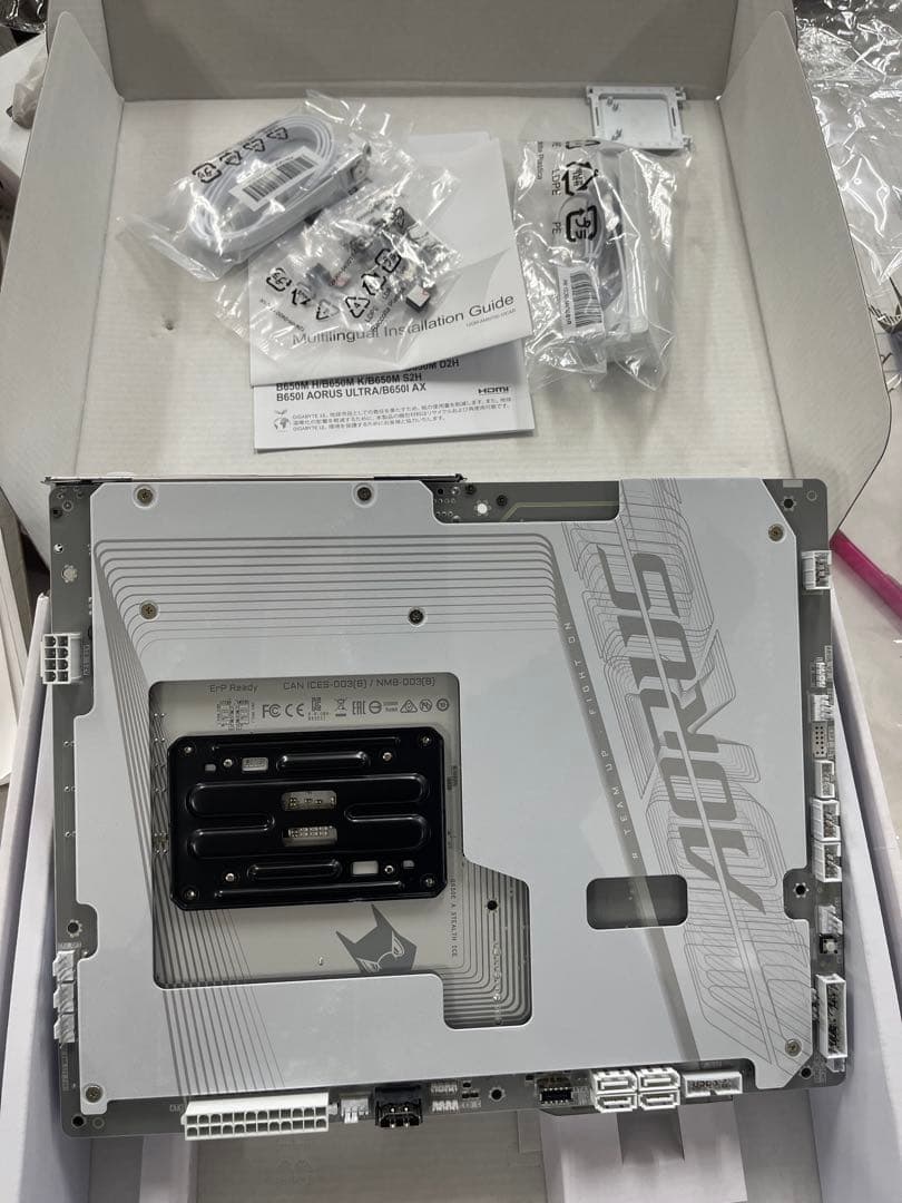 GIGABYTE B650E AORUS STEALTH ICE 未使用