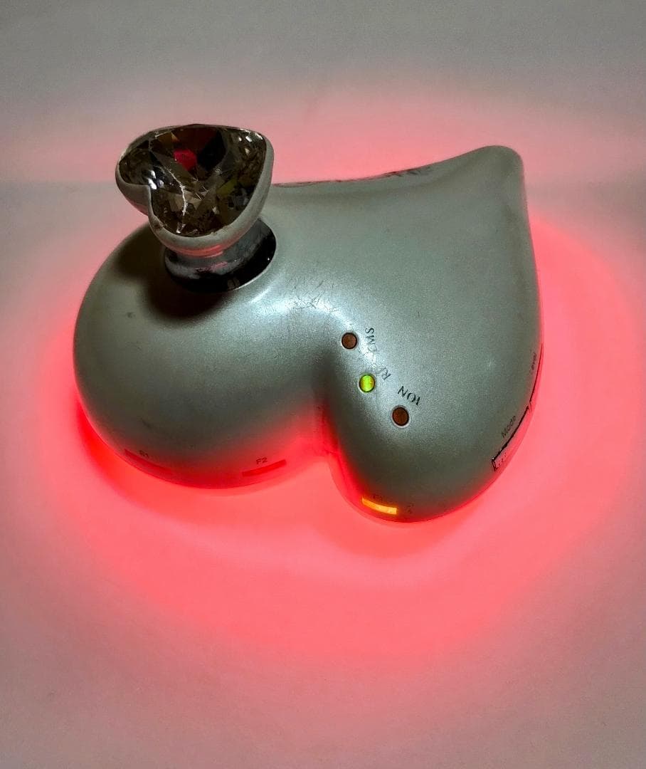 Heartee Infinity 全身美顔器　イオン導入　RF　EMS　ハーティ