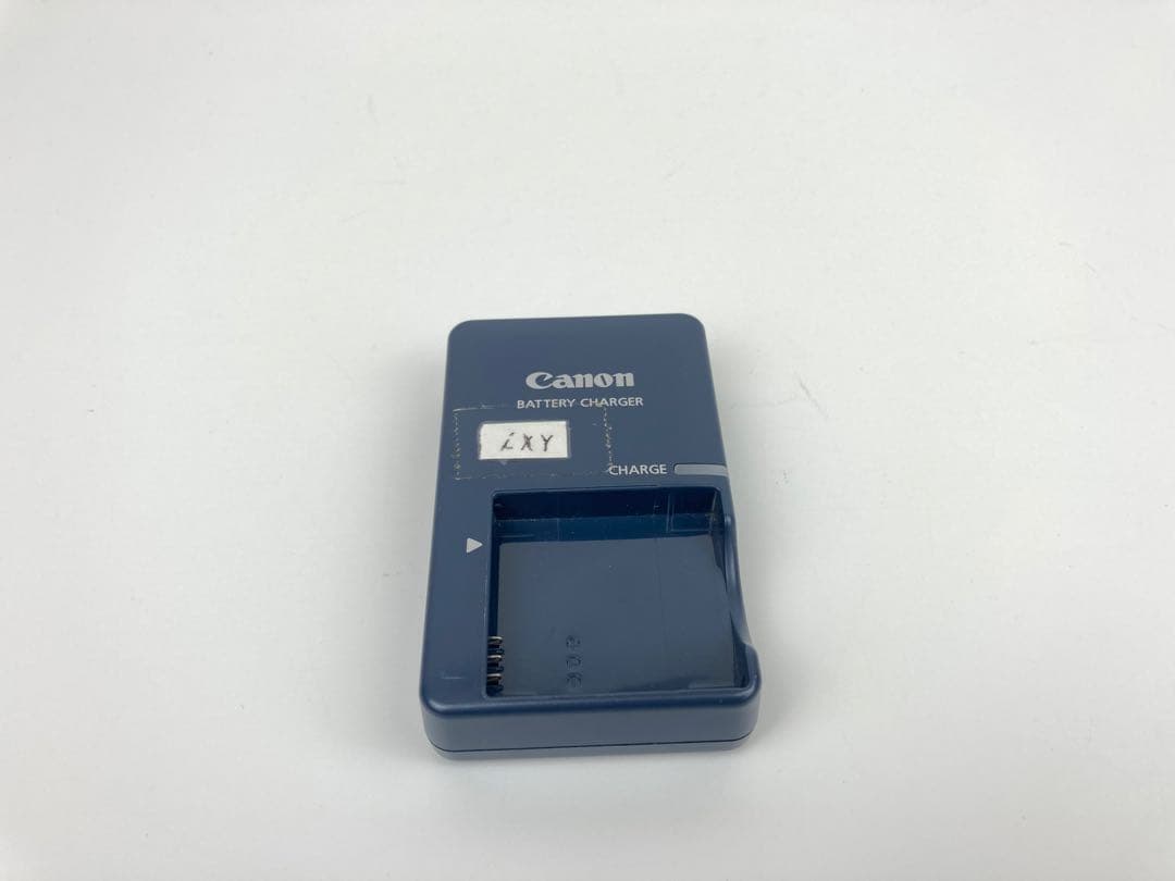 【極美品】デジカメCanon IXY DIGITAL 60　シルバー