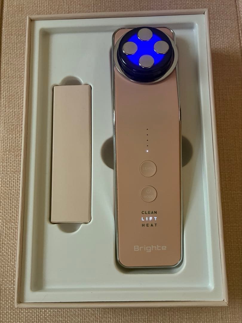 brighteエレキリフト 美顔器