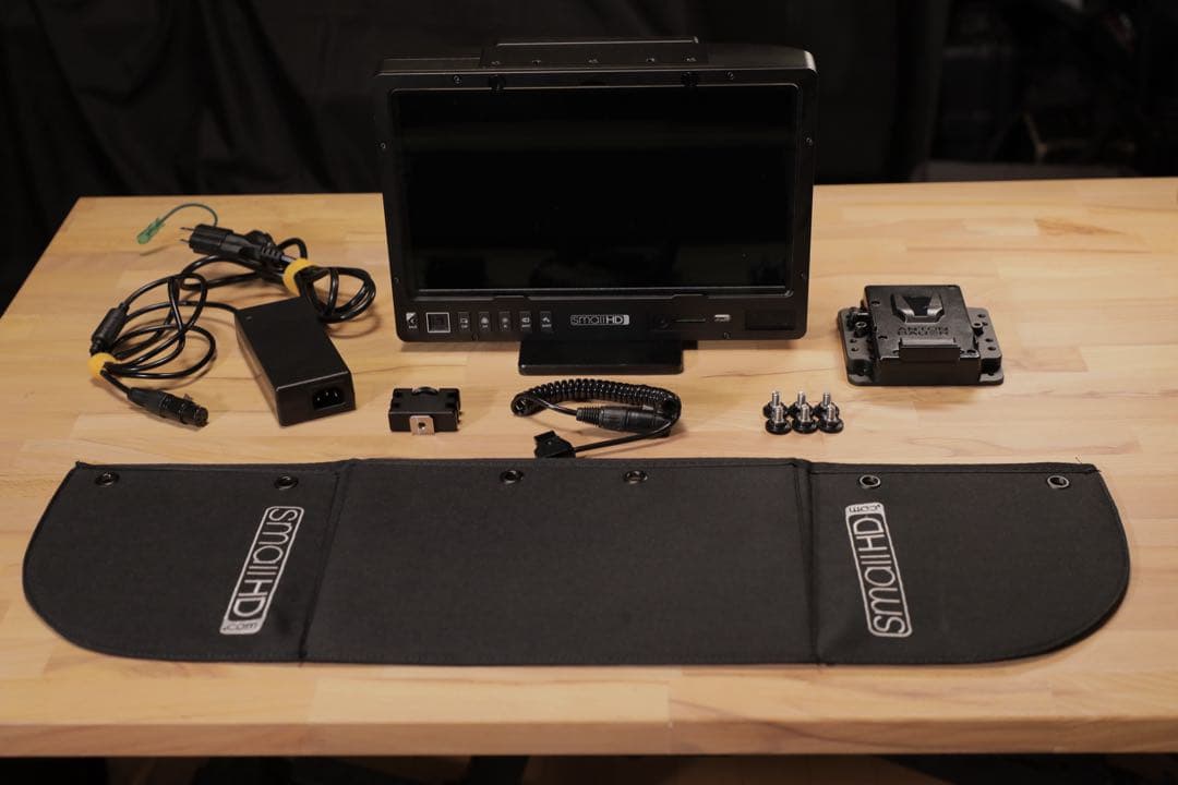 その他 SMALLHD 1303
