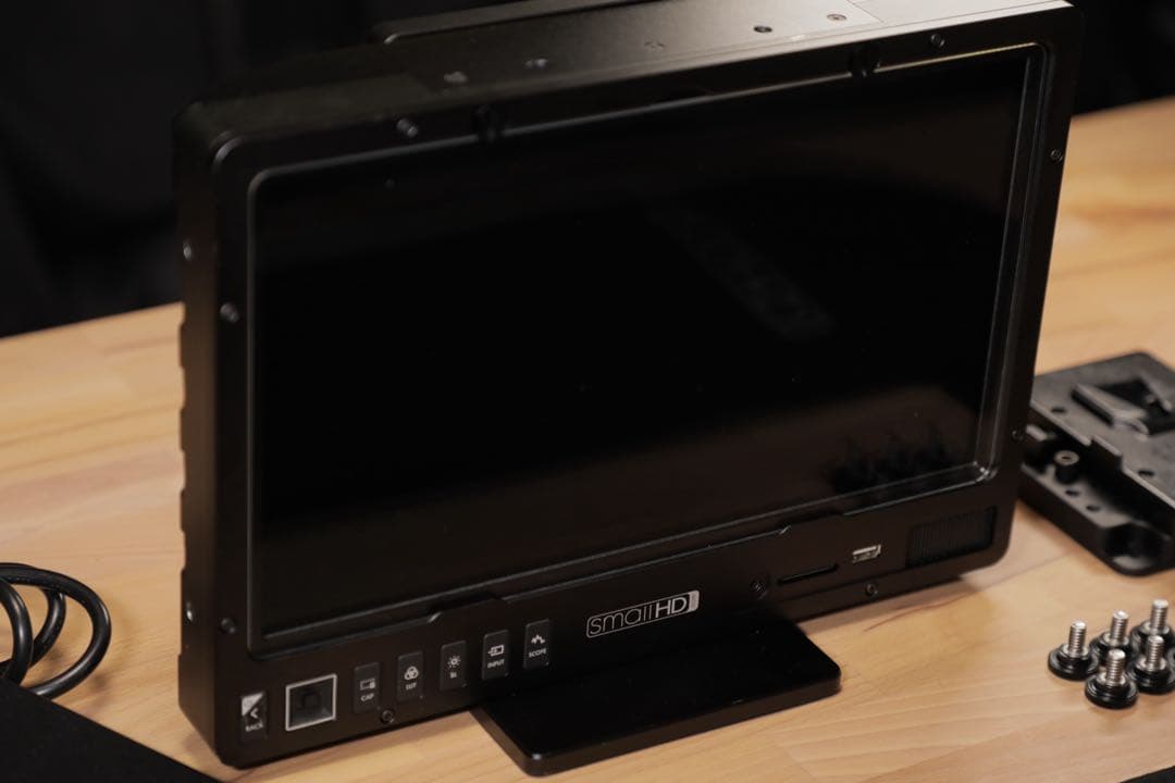 その他 SMALLHD 1303