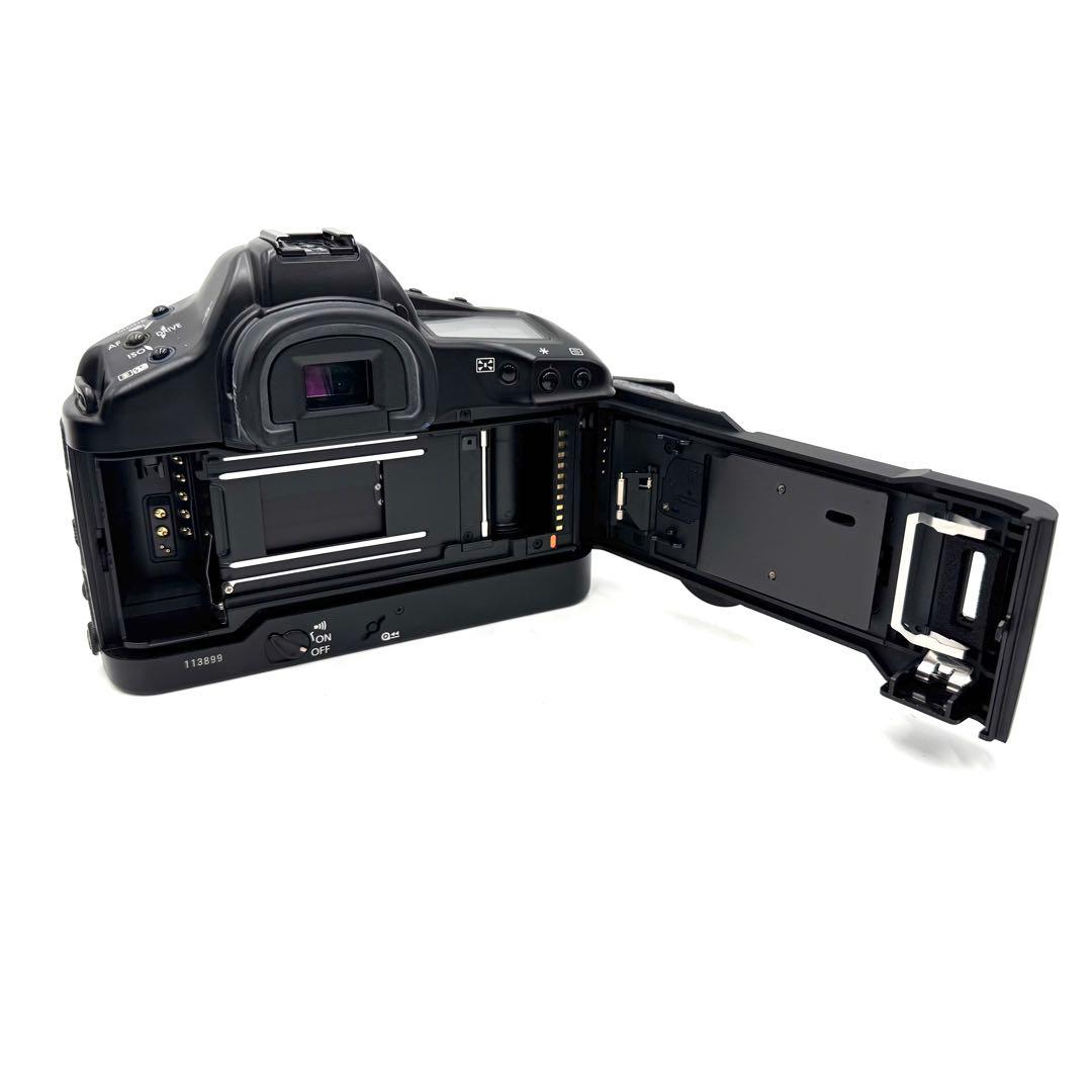 極美品 Canon キャノン EOS 1V ボディ カウント 005 一眼レフ