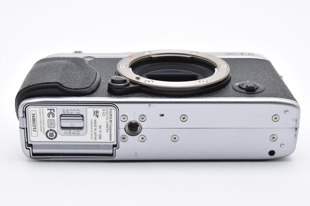 ゆ*け様 フジフィルム　FUJIFILM X-E2 ボディ