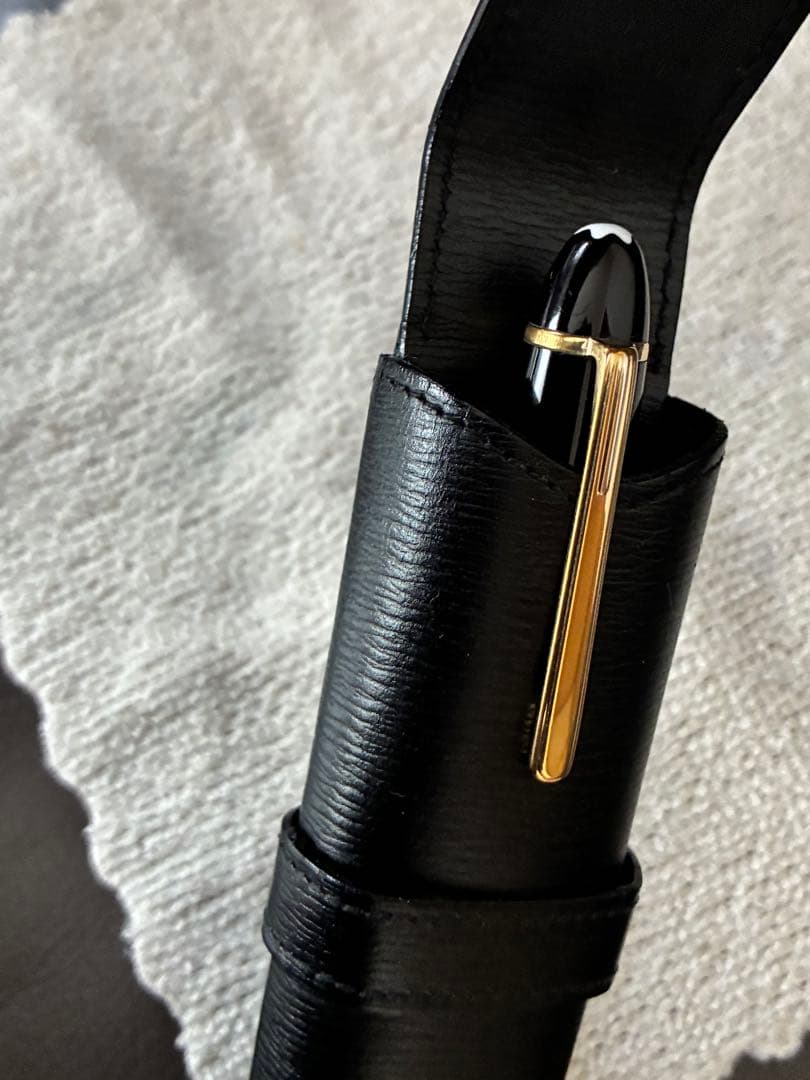 ◾️極美品◾️MONT BLANC モンブラン◾️ 黒革製◾️1 本／2本差し◾️