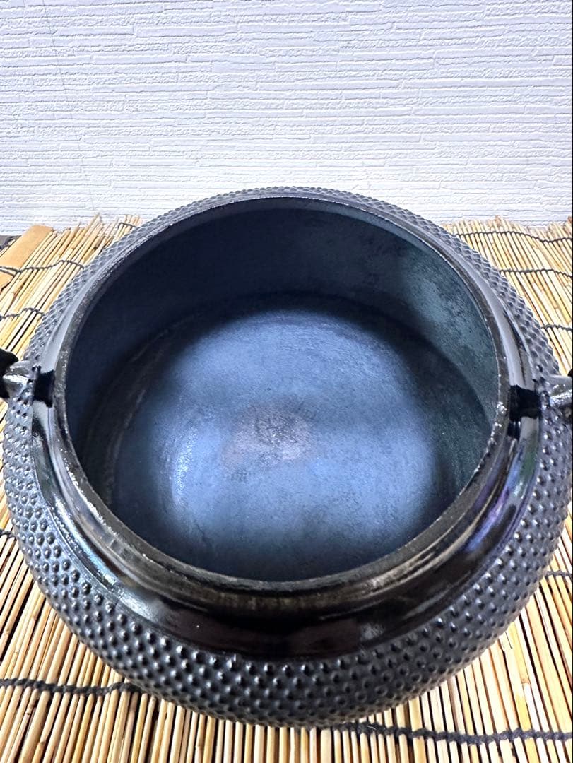 未使用品　南部盛栄堂造　１８型アラレ　鉄瓶　南部鉄瓶　南部鉄器　調理器具