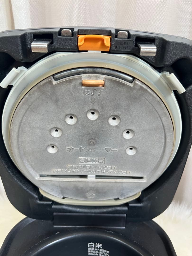 HITACHI IH炊飯器 RZ-TS104M うまく動作しています2021 年
