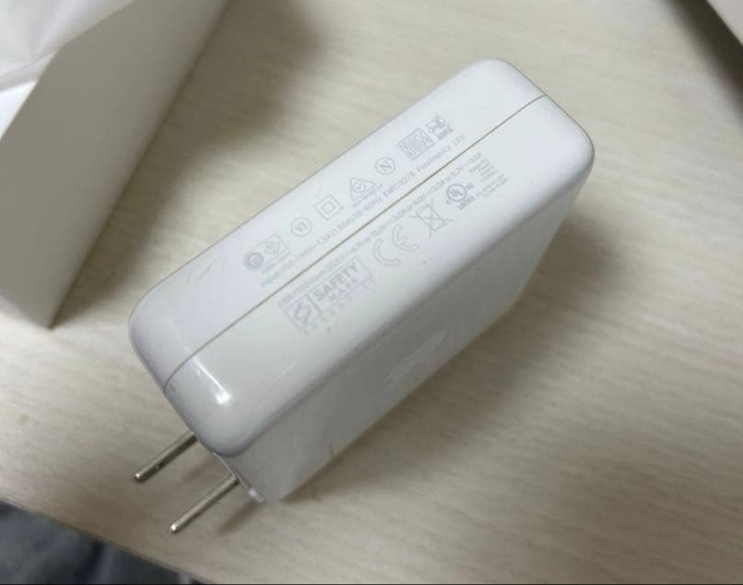 MacBook Pro（2019, 16インチ, 16GB, 1TB, i9)