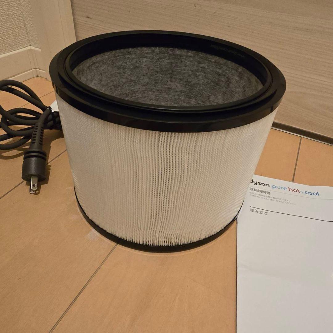 2024年最新モデルDyson 空気清浄機能付ファンヒーターほぼ新品です！