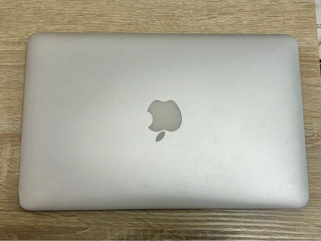 MacBook本体 MacBook Air A1465