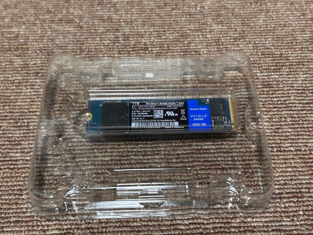 m*9様 m.2 SSD 1TB WD SN570 NVMe 動作品 高速 ゲー