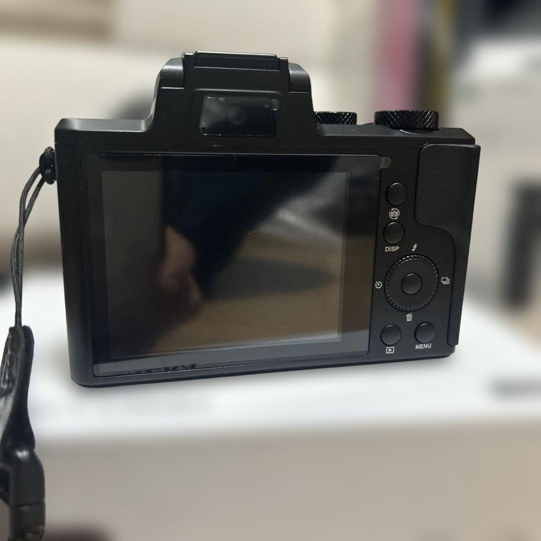 デジタルカメラ　日本正規品