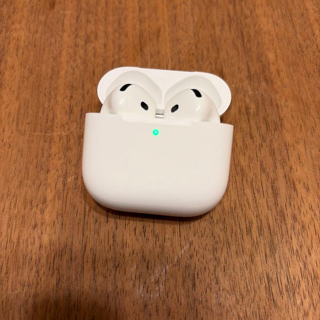 AirPods4 ノイズキャンセリングなし　本体　充電ケースあり　箱無し