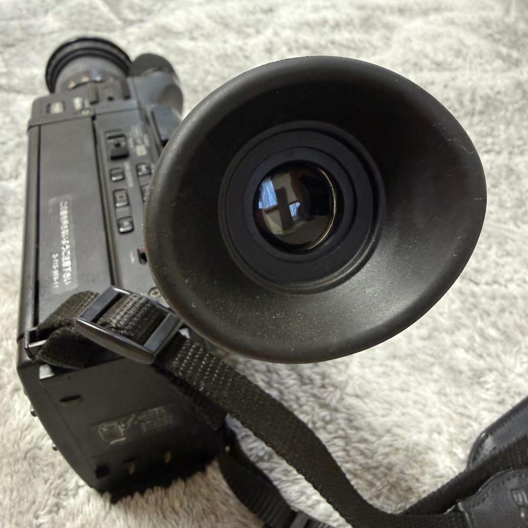 【昭和レトロ・極美品】　SONY　Handycam　CCD-V88　37年前購入