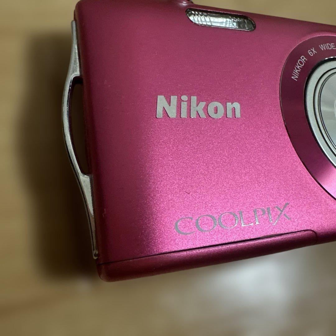 Nikon COOLPIX ピンク カメラ