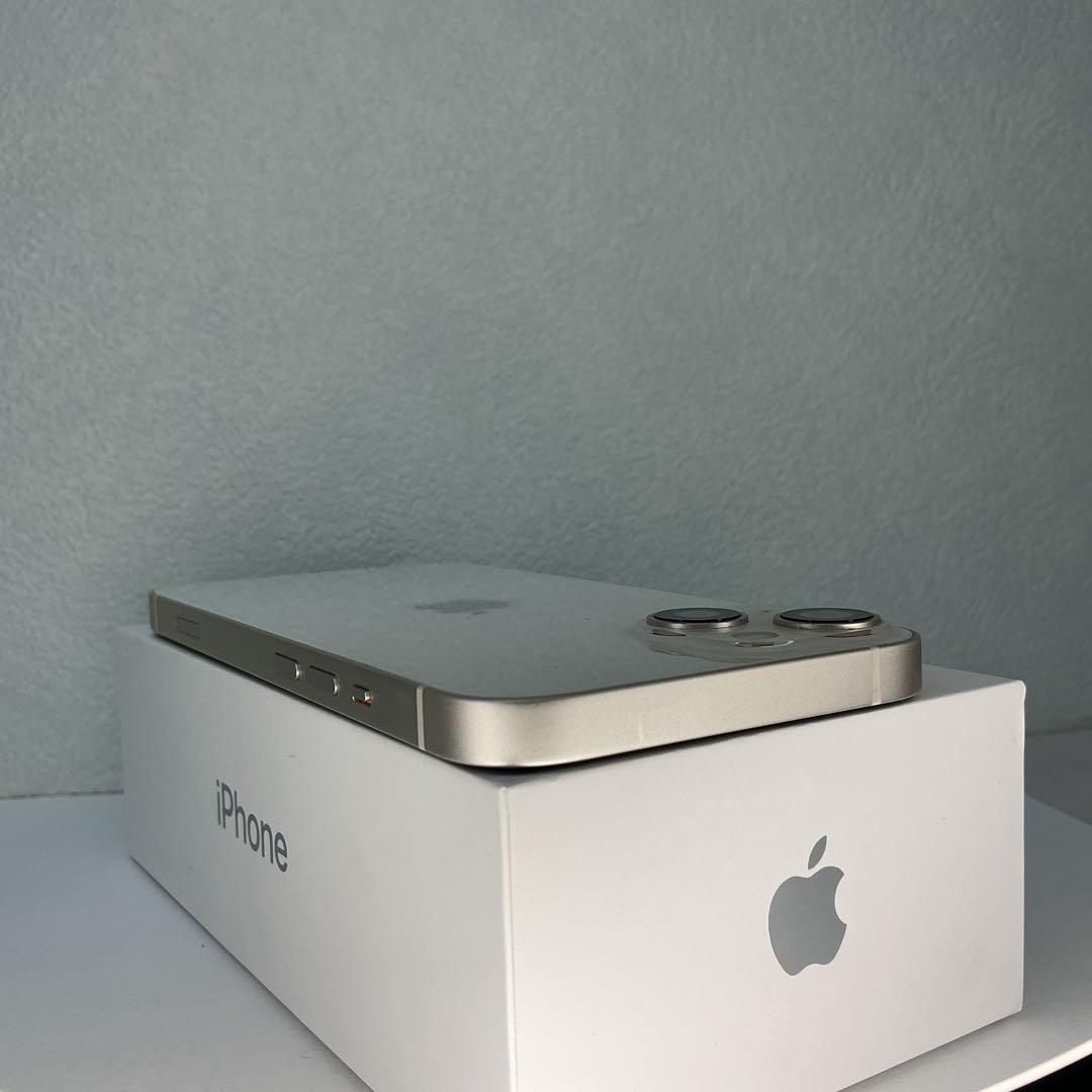 【美品】iPhone13 256GB 新品バッテリー100% SIMフリー