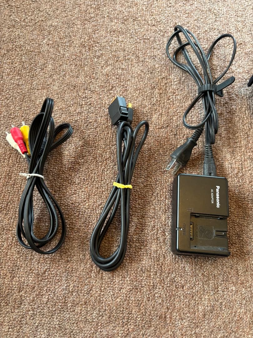 Panasonic パナソニック HDC-HS300 デジタルハイビジョンカメラ