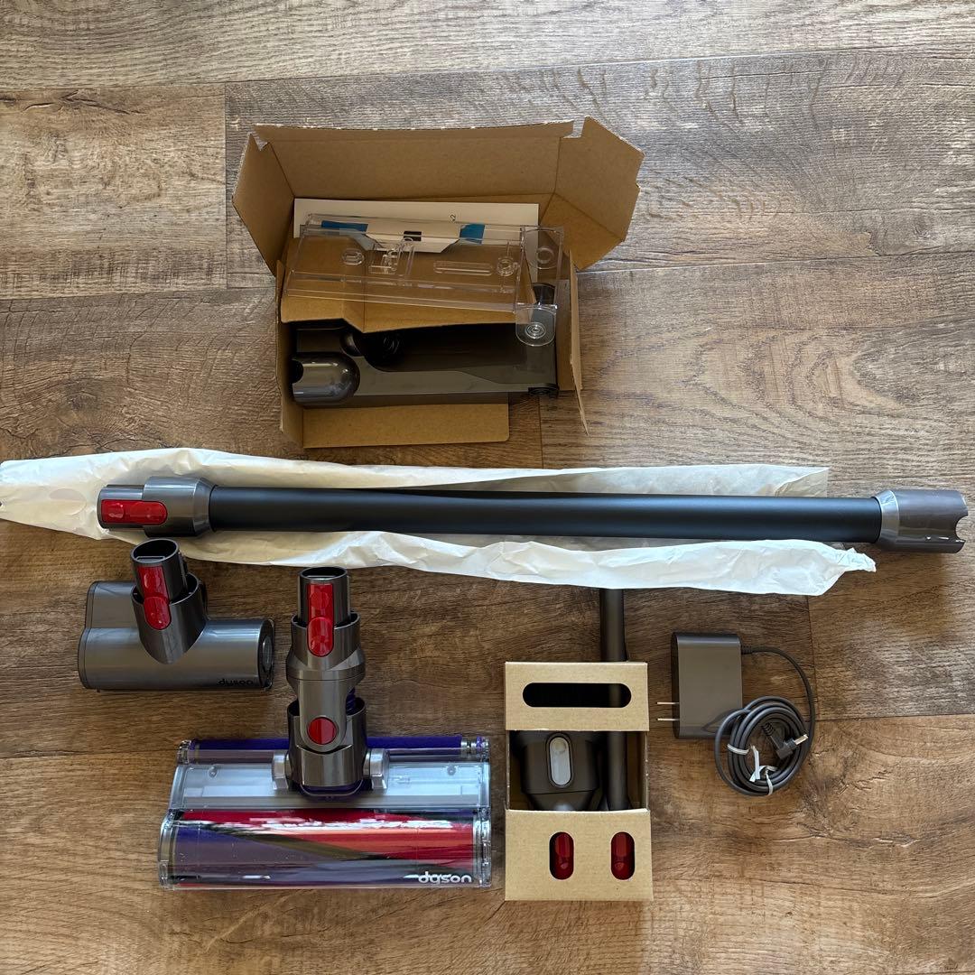 値下げしました Dyson cyclone v10 ヘッド他付属品