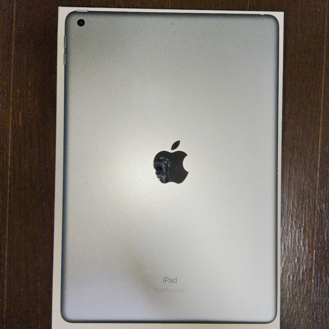 Apple iPad シルバー 未使用