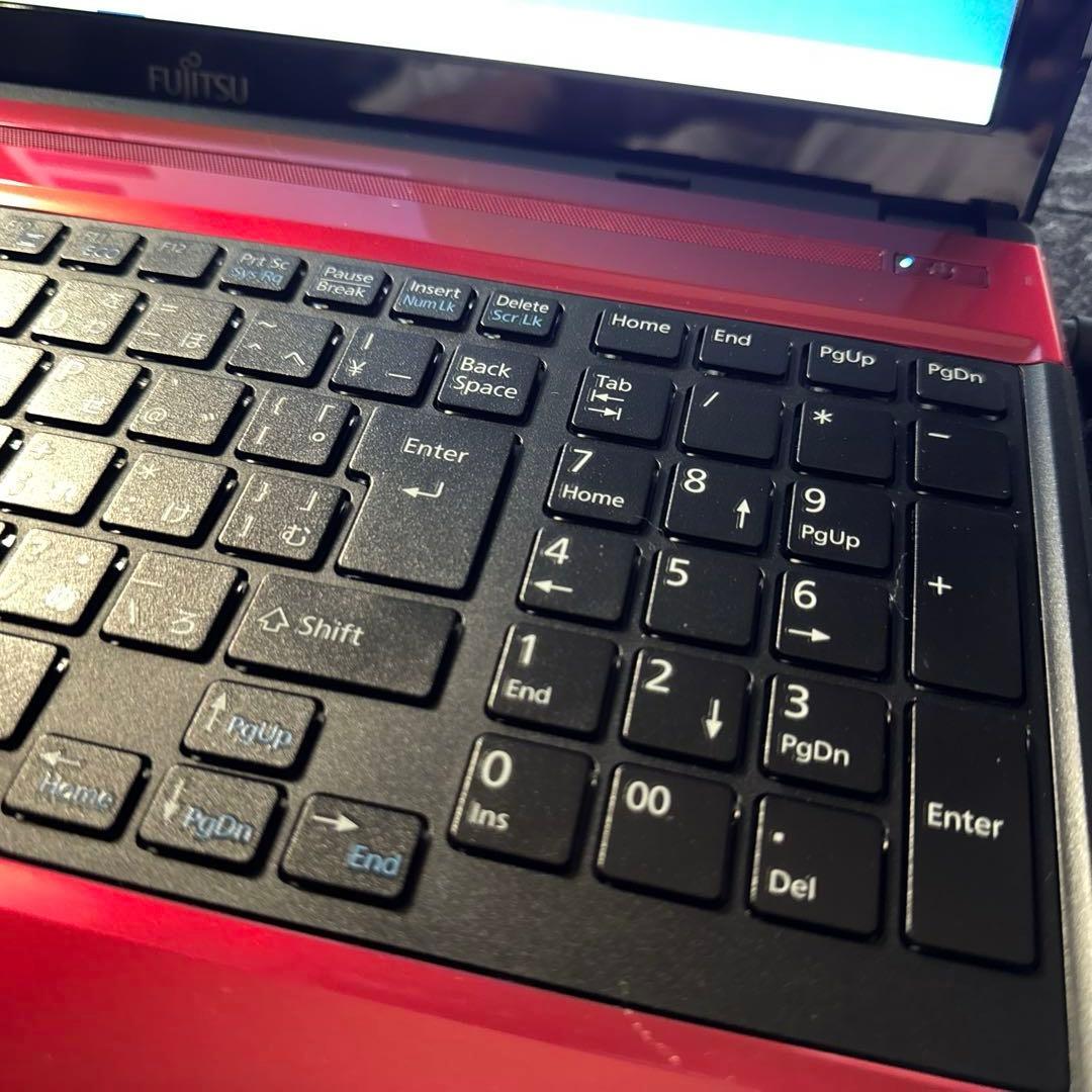 Fujitsu FMV LIFEBOOK AH45赤ノートPC office有り