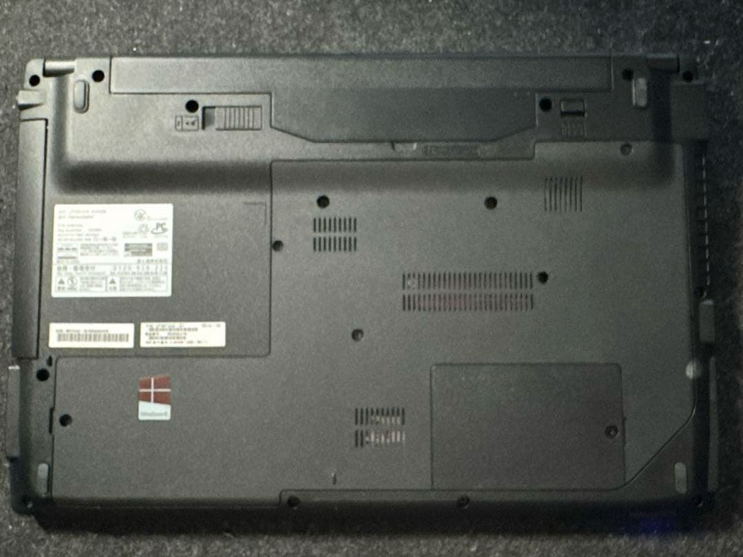Fujitsu FMV LIFEBOOK AH45赤ノートPC office有り