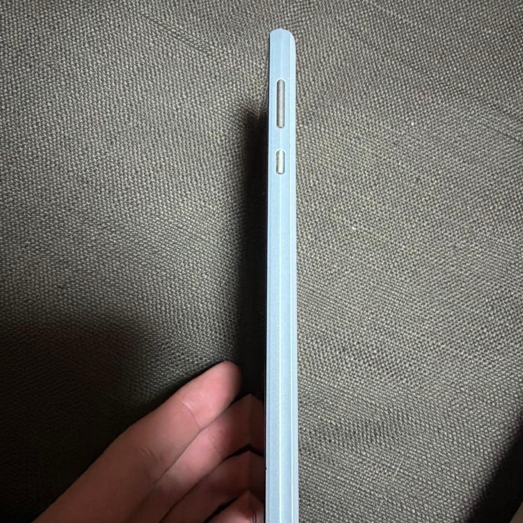 Sony Xperia 5G au AQUOS スマートフォン　　　セット