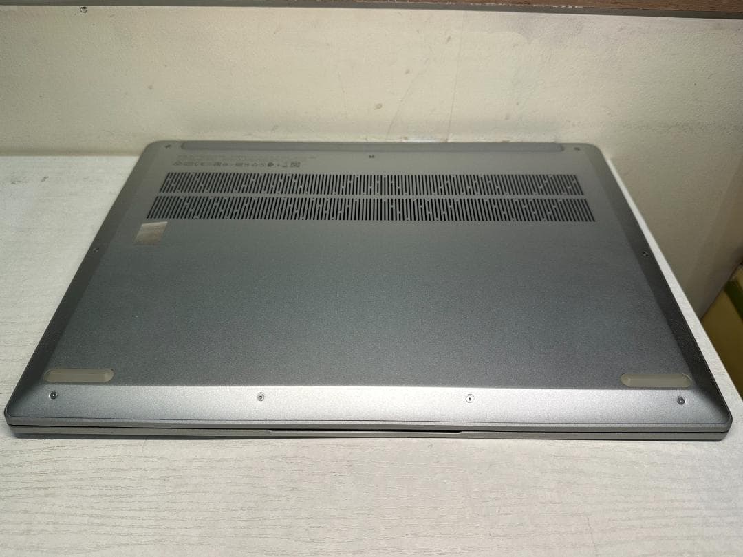 Windowsノート本体 Lenovo IdeaPad Slim 560 Pro R7 16G 512G