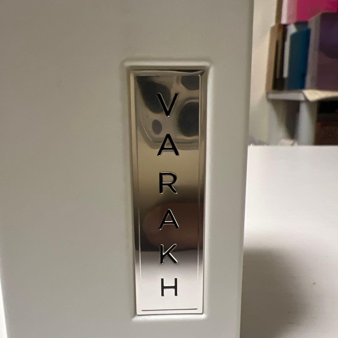 ドバイ香水Varakh Silver 100ml