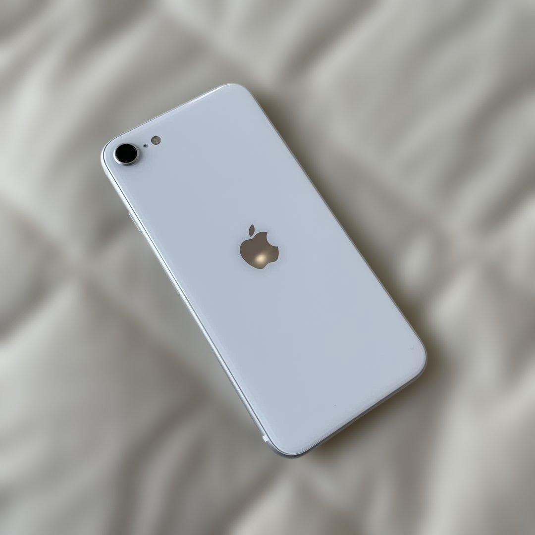 Apple iPhone SE2 本体のみ