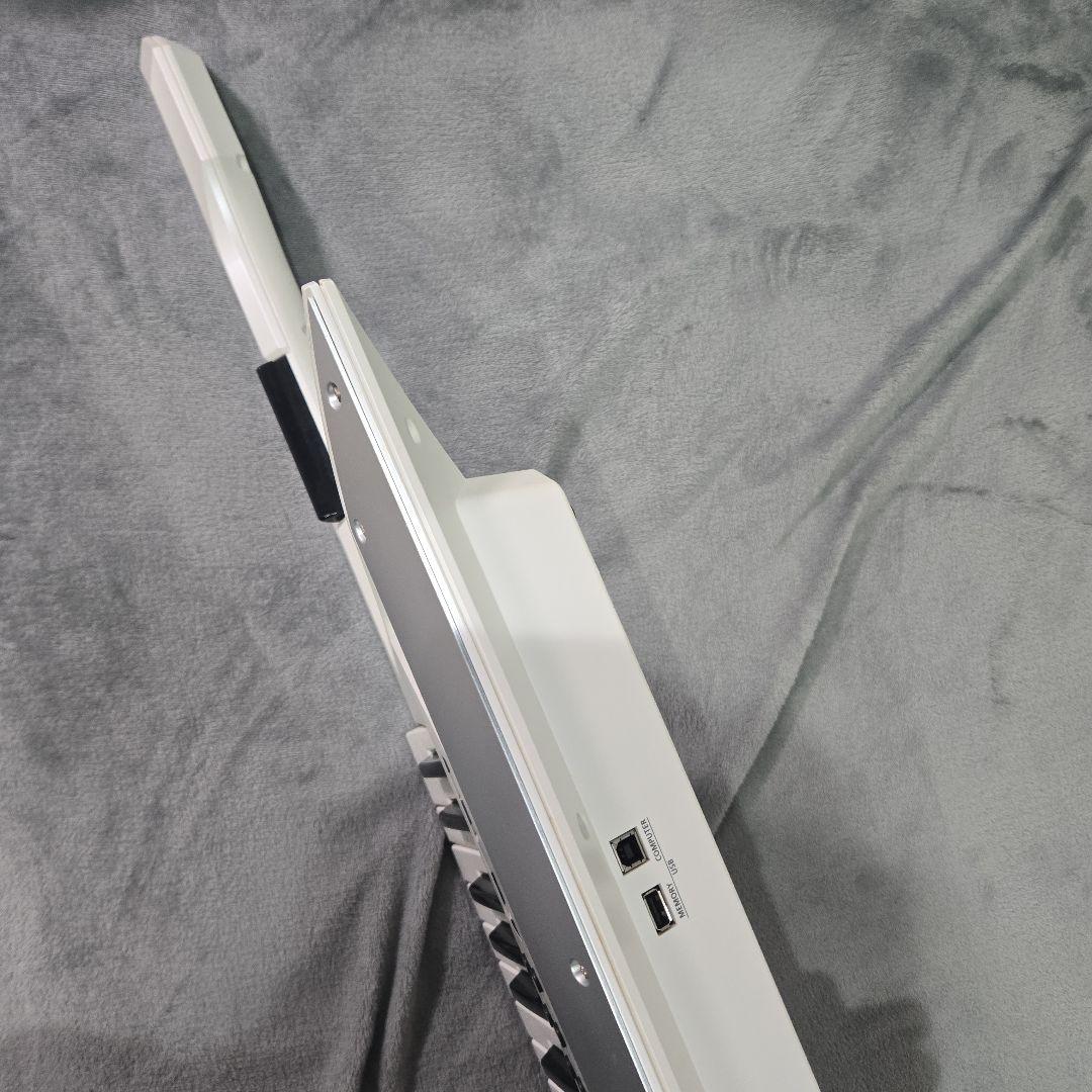 Roland AX-Edge キーボード