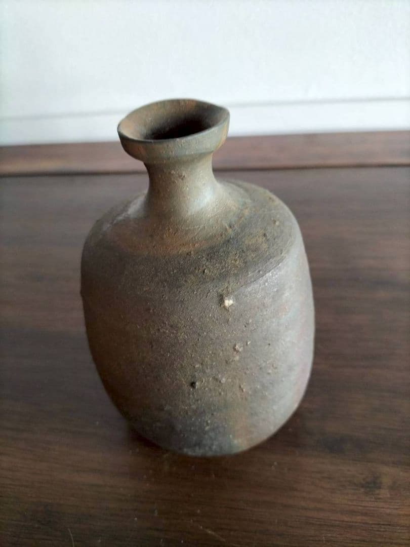 備前花入　木箱付き　備前焼　高さ約13cm　花瓶　陶器　陶芸　工芸