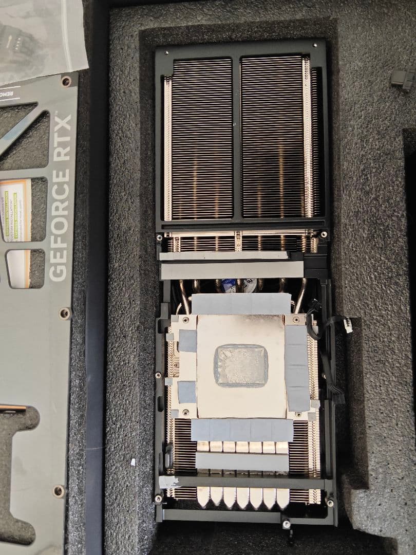 RTX 5090 X3 OC 純正ヒートシンク 箱付き