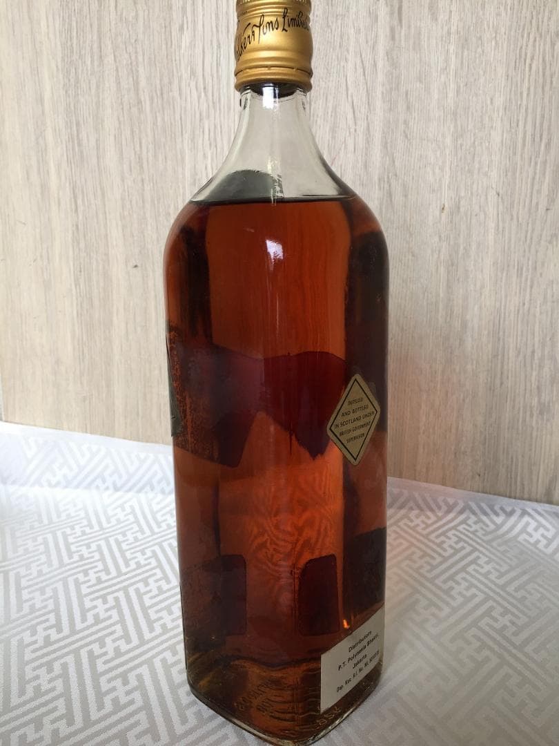 古酒 特級 ジョニーウォーカー ブラックラベル 金キャップ 760ml