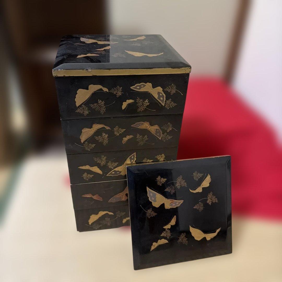 時代漆器 黒塗 手描金彩蝶々蒔絵 五段重箱 二枚蓋