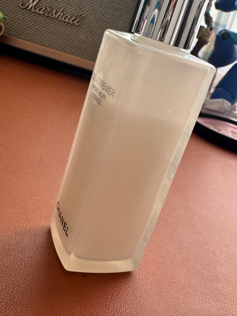 CHANELエクラプルミエブライトミルキーエッセンス　100ml