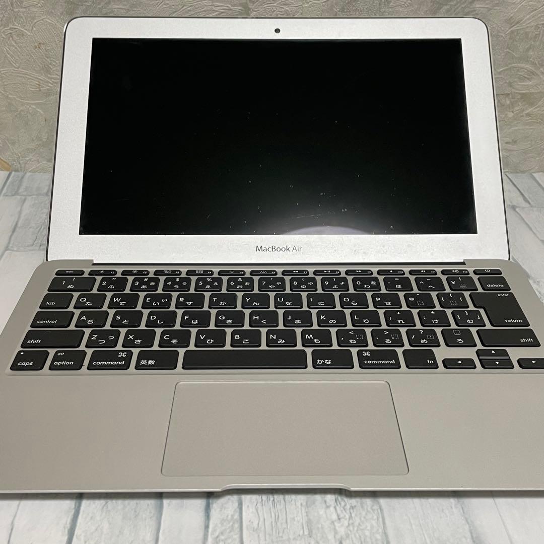 MacBookAir 11インチ　A1465 128GB