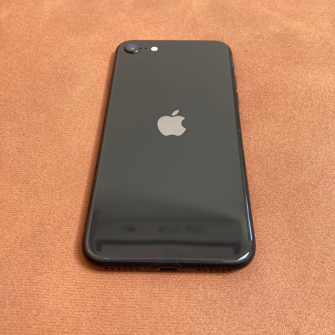 787【早い者勝ち】iPhoneSE2 第2世代 64GB SIMフリー☆