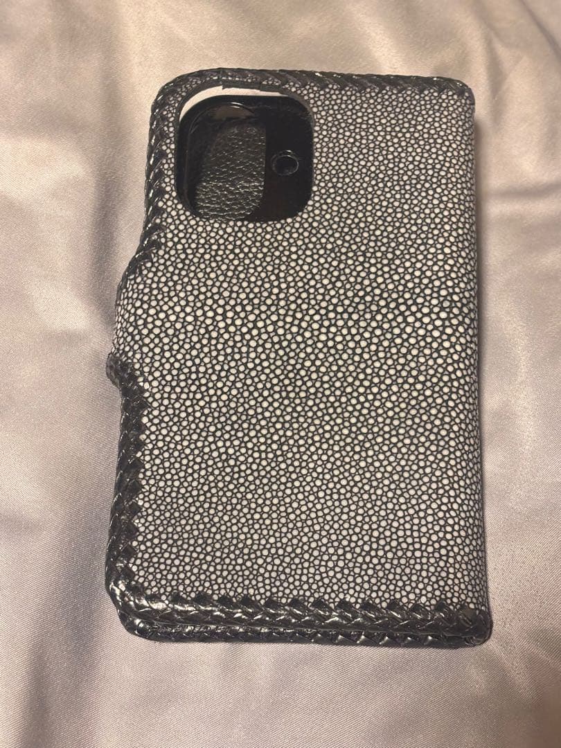 手帳型スマホケース 本革 レザーケース スマホカバー ブラック iPhone17