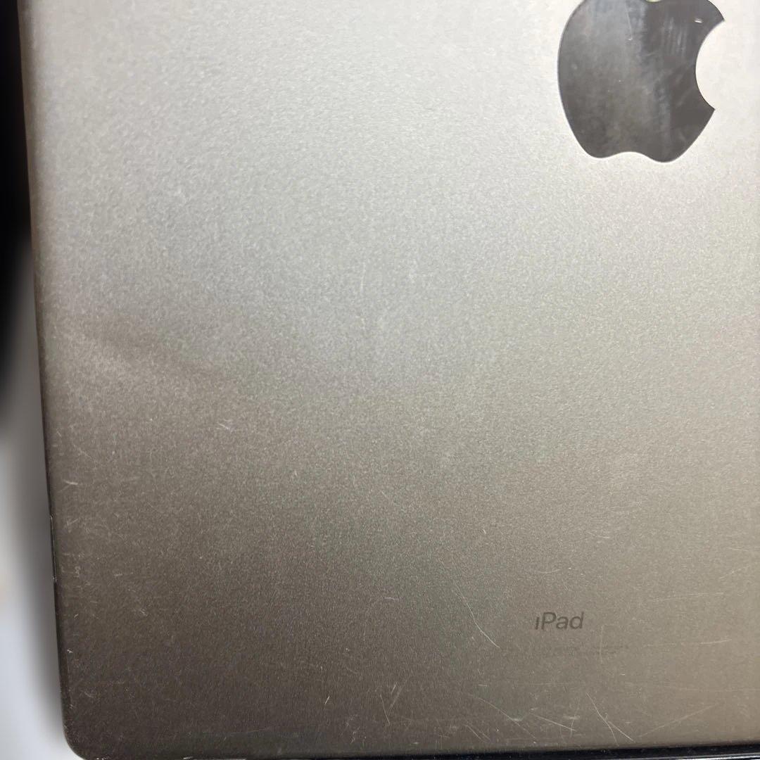iPadPro12.9 第二世代WI-FI セルラーモデル　512GB