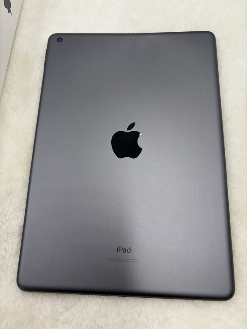 iPad(第9世代)Wi-Fi 64GB スペースグレイ　箱付属品付き