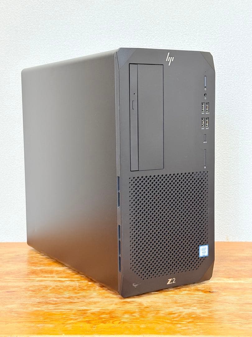 ベアボーン状態のHP Z2 Tower G5 Workstation