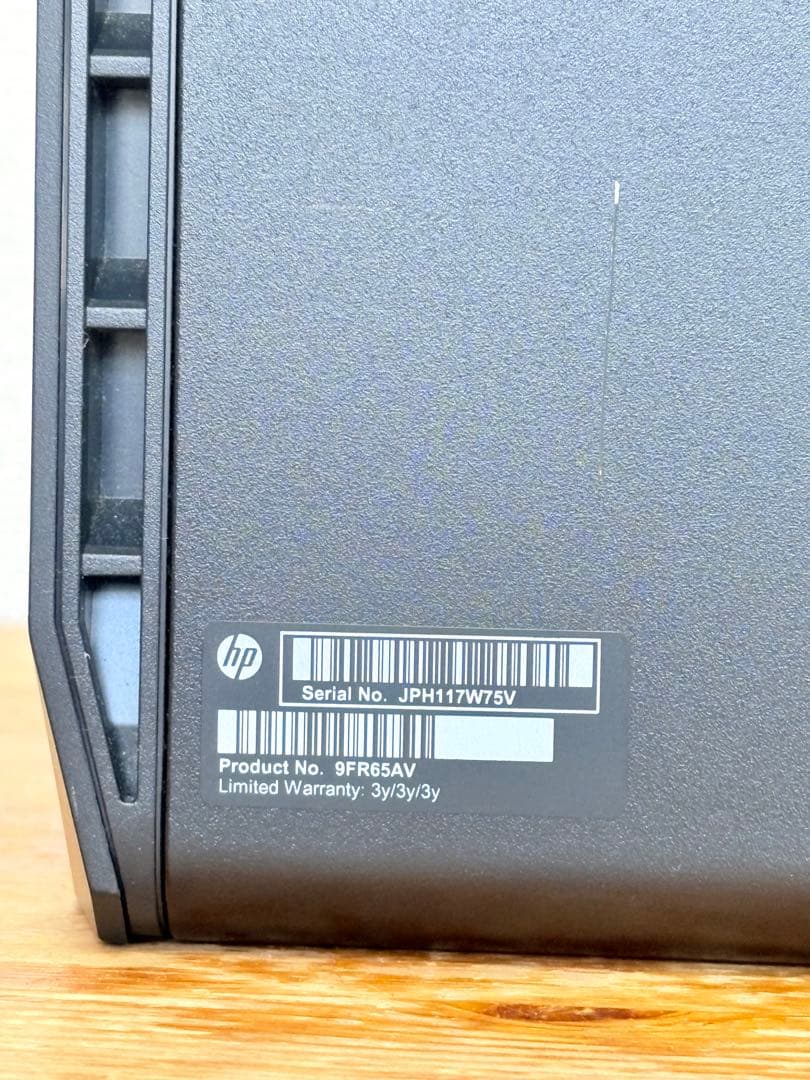 ベアボーン状態のHP Z2 Tower G5 Workstation