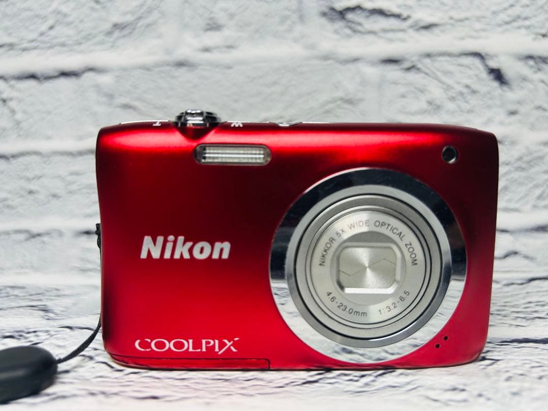 Nikon ニコン COOLPIX A100 レッド デジタル