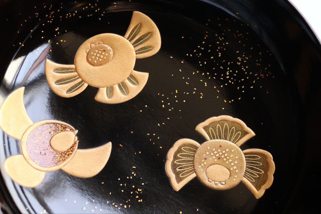 【MB275】天然木漆塗 ふくら雀金蒔絵 溜塗内黒 煮物椀三客 福良雀 大正昭和