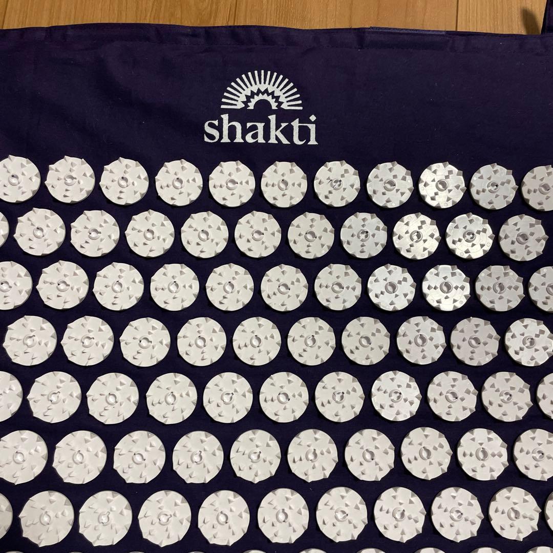 shakti 針付きマット 紫色