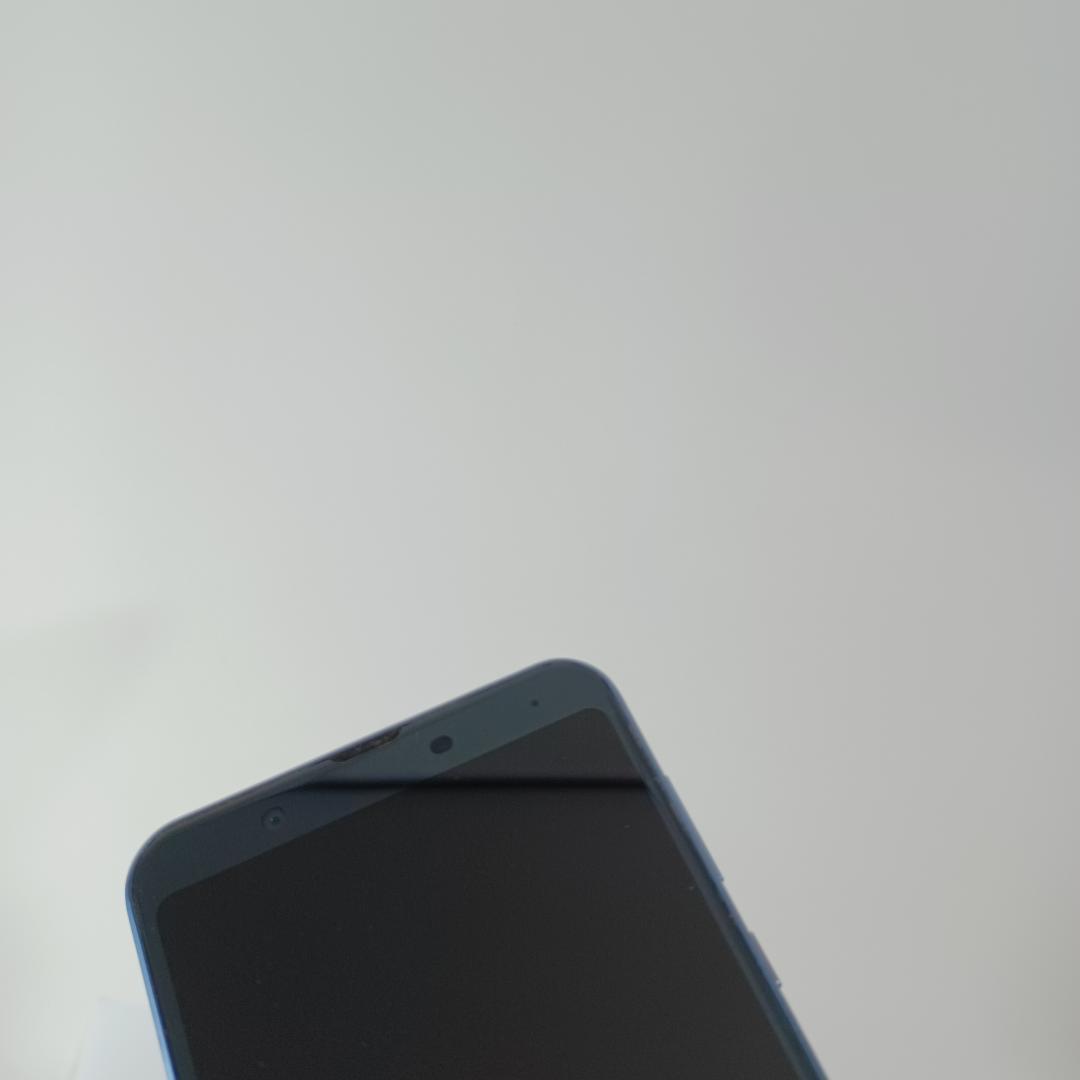 SHARP AQUOS sense3 basic SHV46　ミM532
