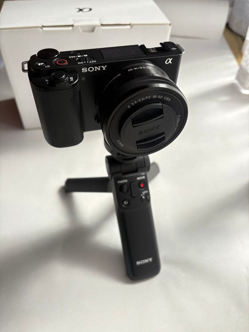 SONY-ZV-E10Yミラーレス一眼レフカメラ、Wズームレンズセット