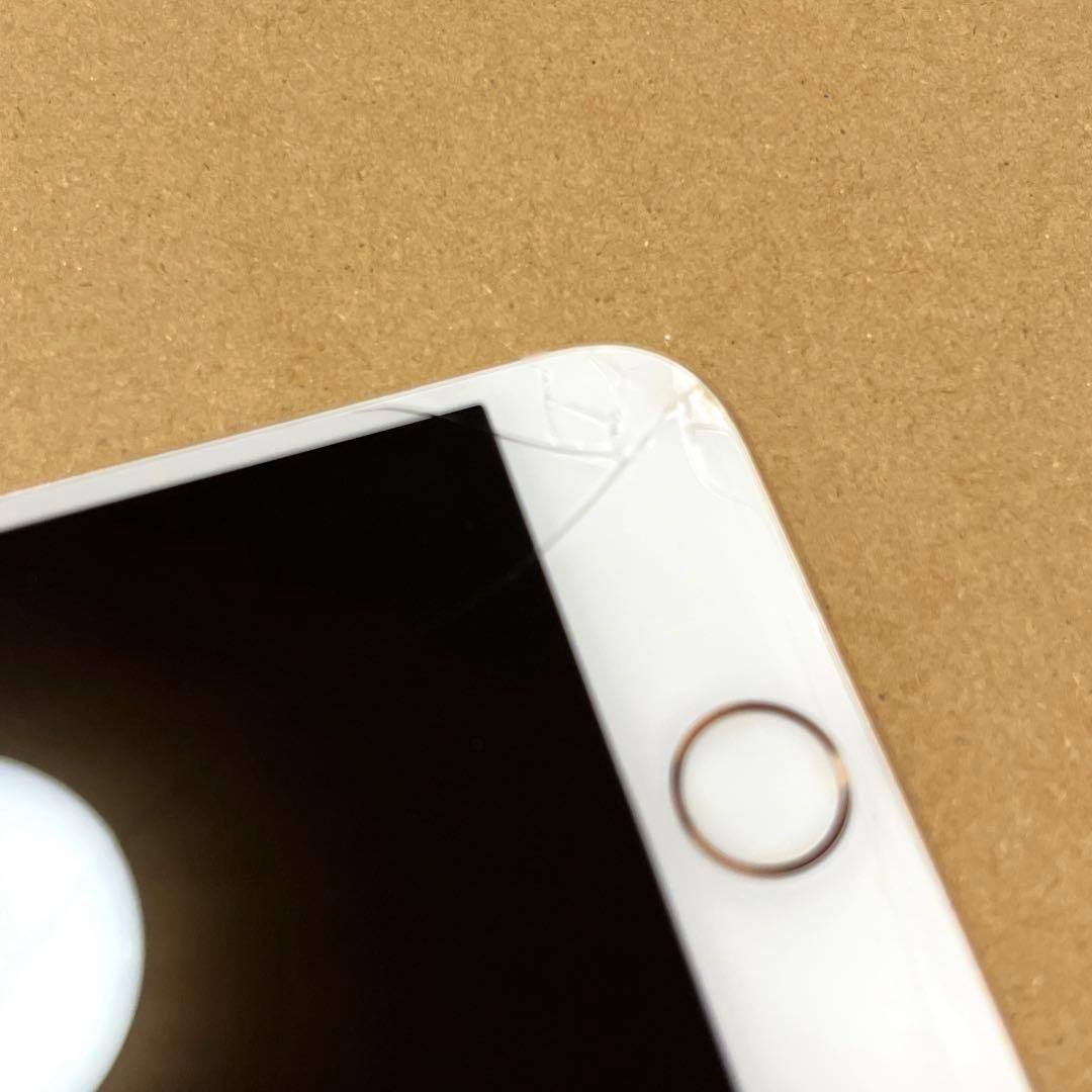 iPhone8 本体 64GB