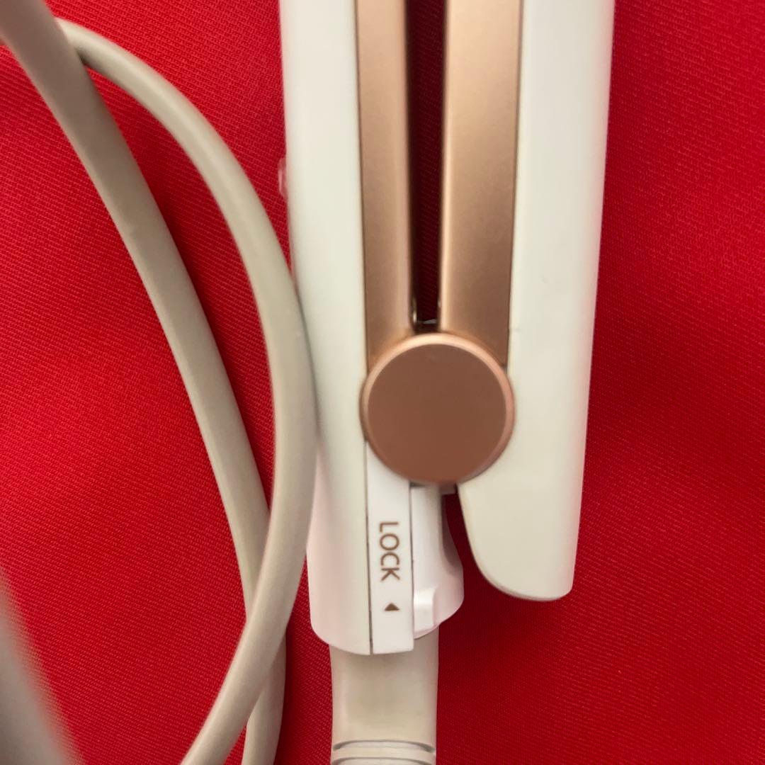 美品　パナソニックヘアアイロン EH-HS0E 白 ストレートタイプ