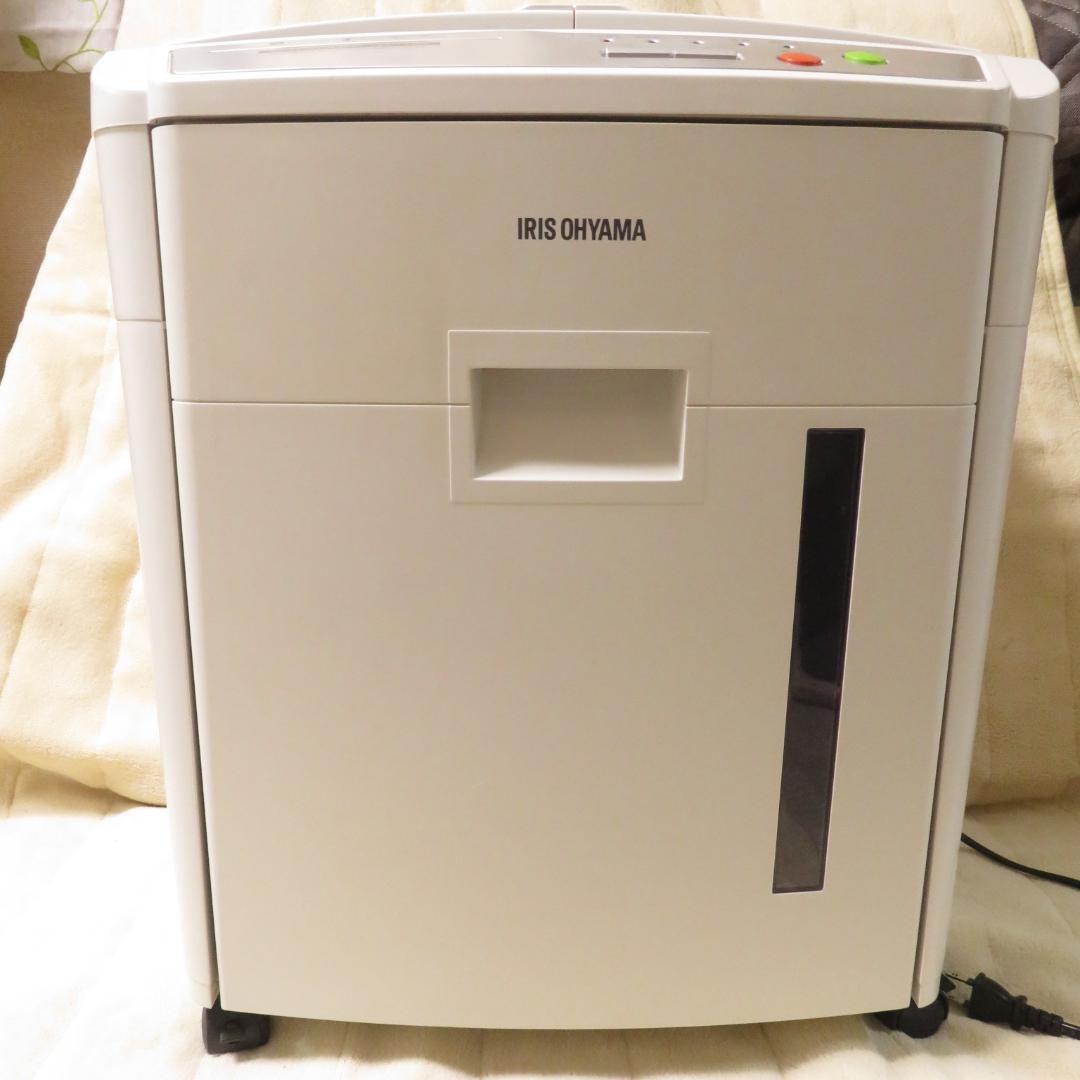 美品　アイリスオーヤマ オートフィードシュレッダー AFS160M 2023年